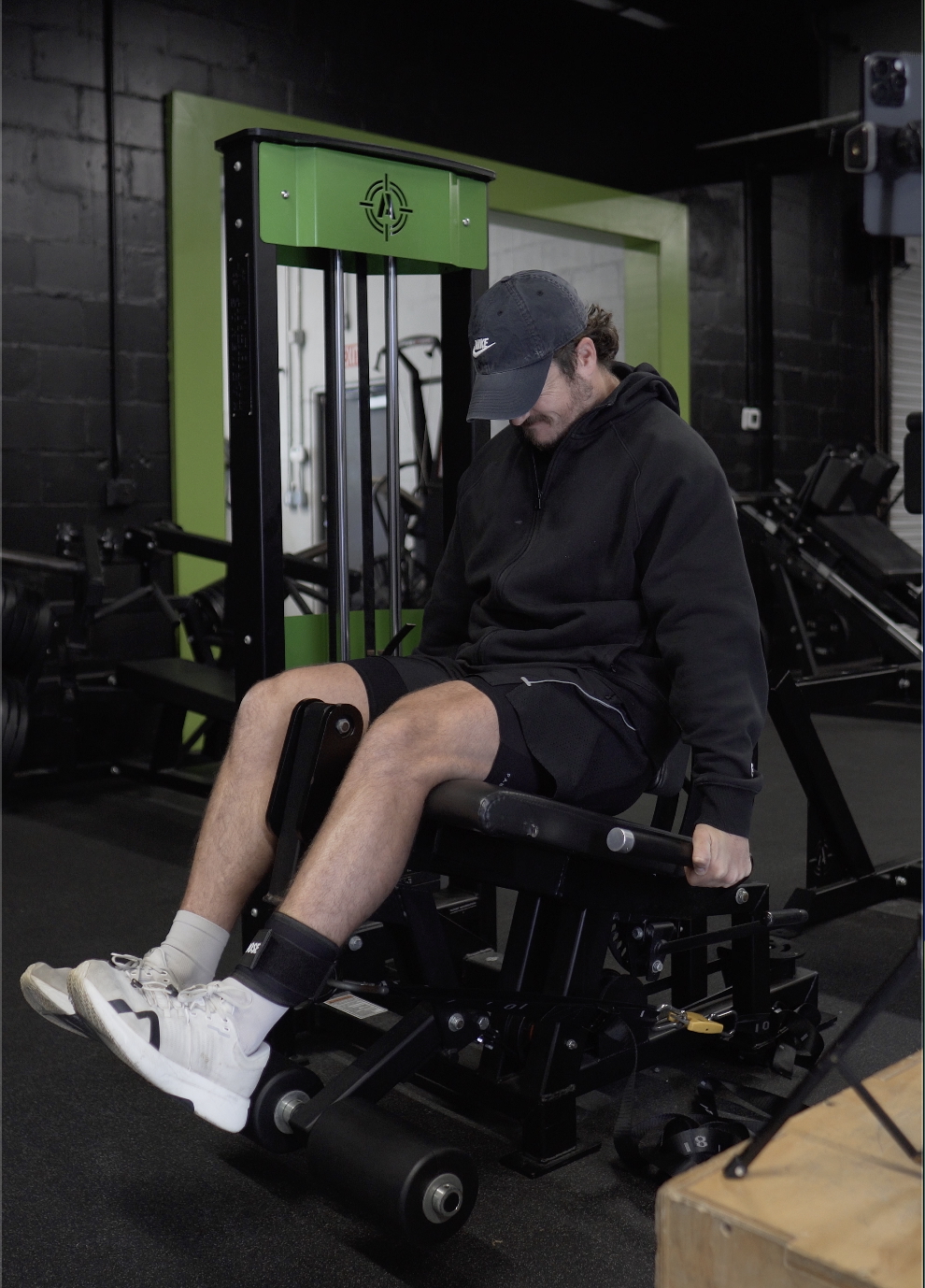 Isometric knee extension strength testing using the Tindeq Progressor dynamometer